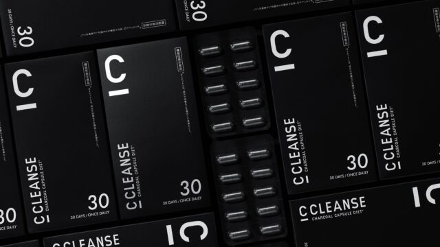 ダイエットコーヒー売上No.1(*1)の「C COFFEE」ブランド初！真っ黒なダイエットサポートサプリメントが発売開始「C CLEANSE CHARCOAL CAPSULE DIET」のメイン画像